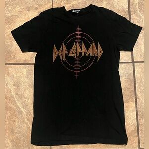 2007 def leppard crosshair logo band tee black medium